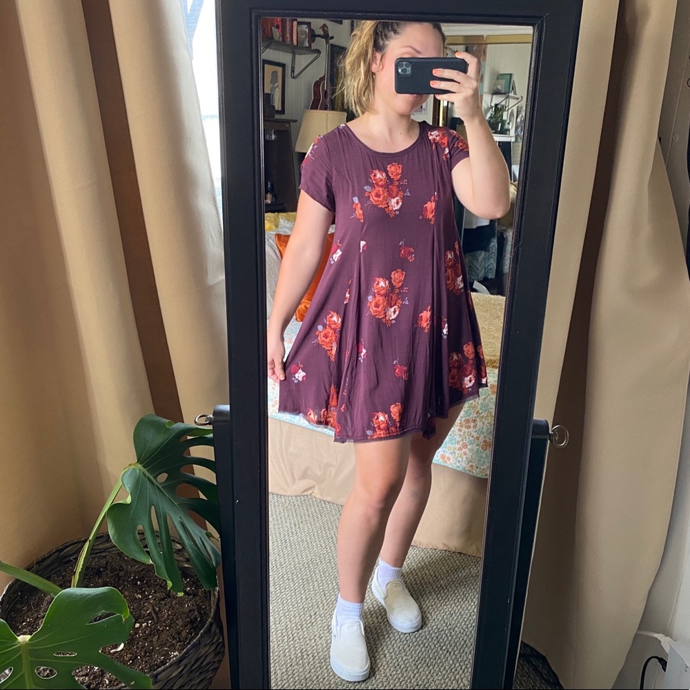 RED URBAN OUTFITTERS FLOWER DRESS ❤️👗